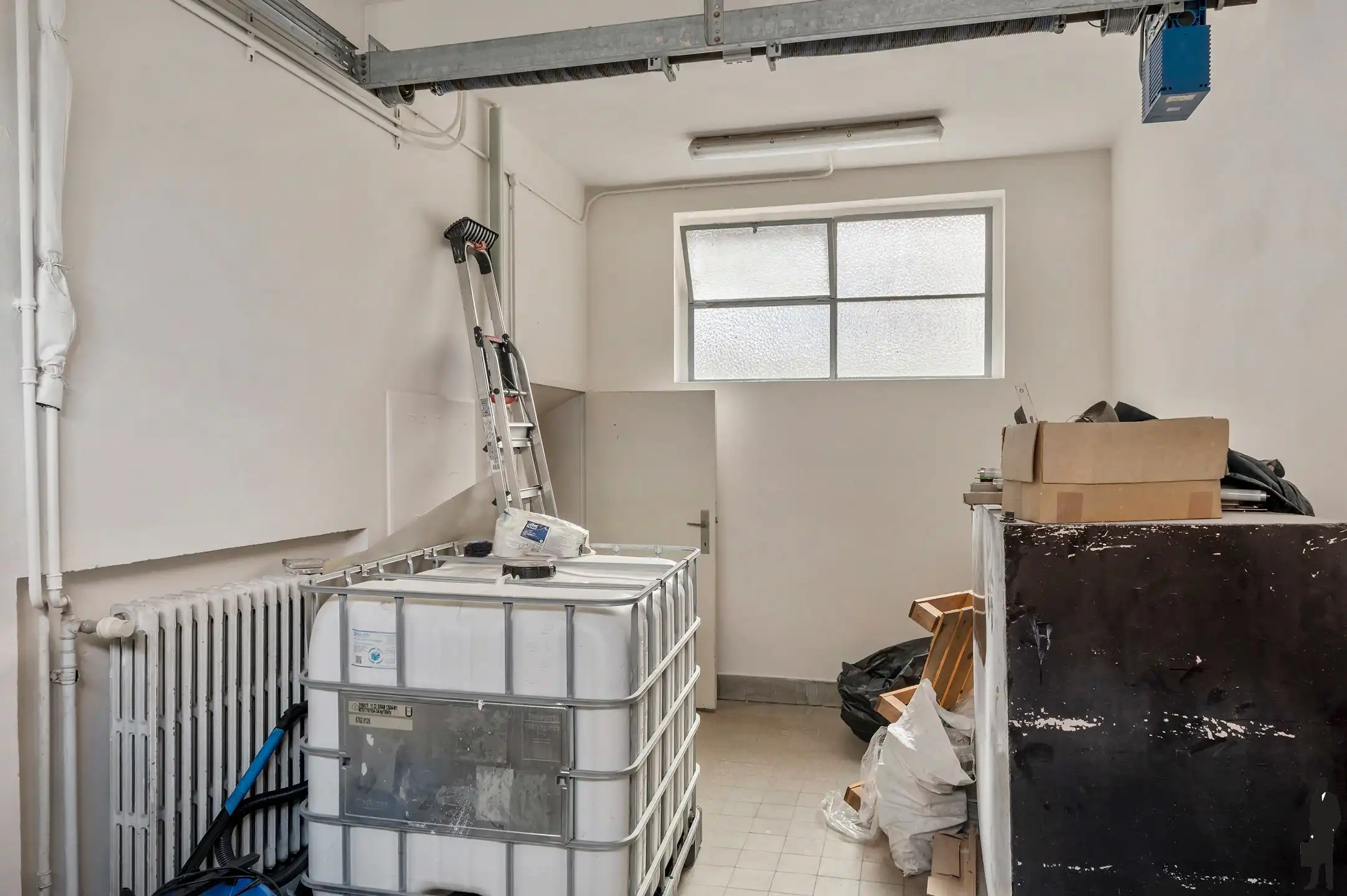 Modernistisch hoekpand met garage in de Tentoonstellingswijk foto 9