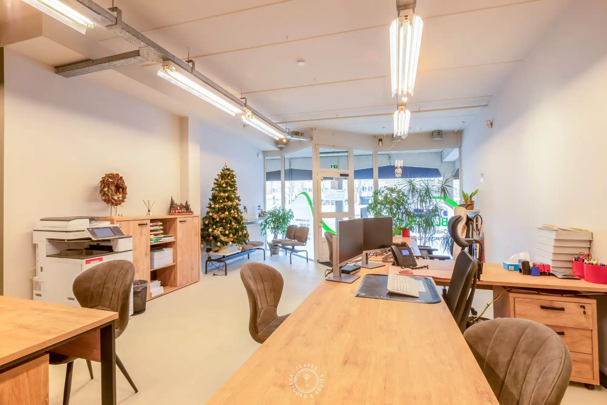 Commerciële buitenkans op het Hendrik Heymanplein foto 7