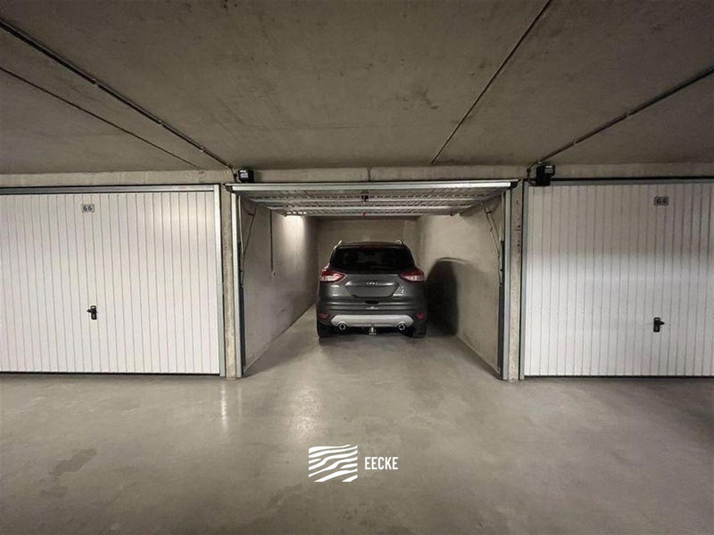 Parking - gesloten garagebox foto 4