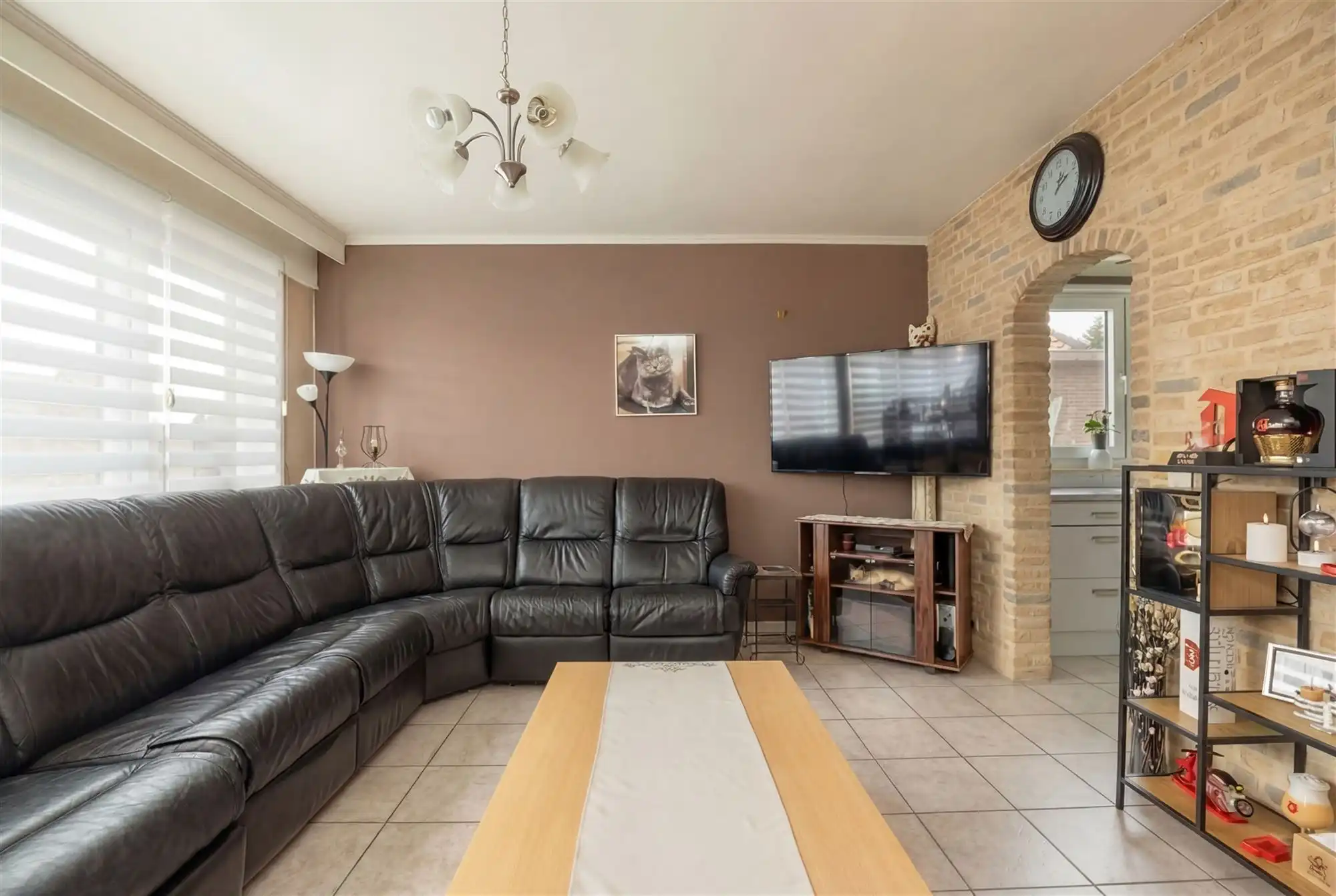 Instapklaar appartement met terras en garage foto 3