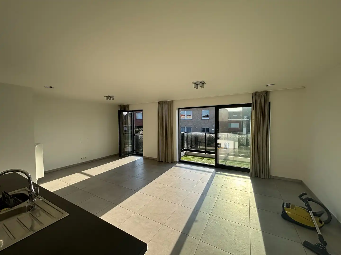 Modern 2-slaapkamer appartement met uitstekende verbinding – Zaventem foto {{pictureIndex}}