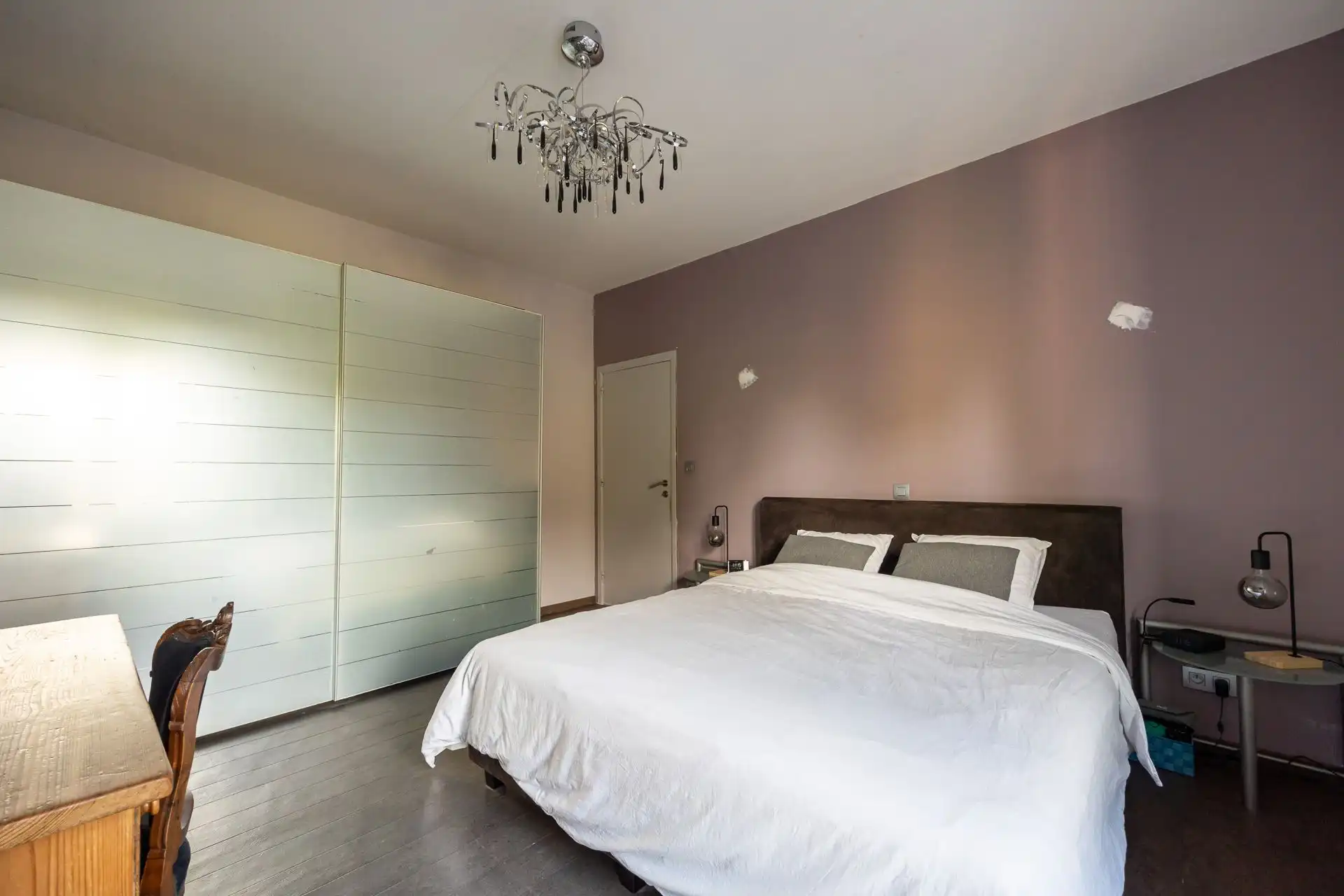 Volledig gerenoveerde gezinswoning met 5 slpks te Kontich foto 13