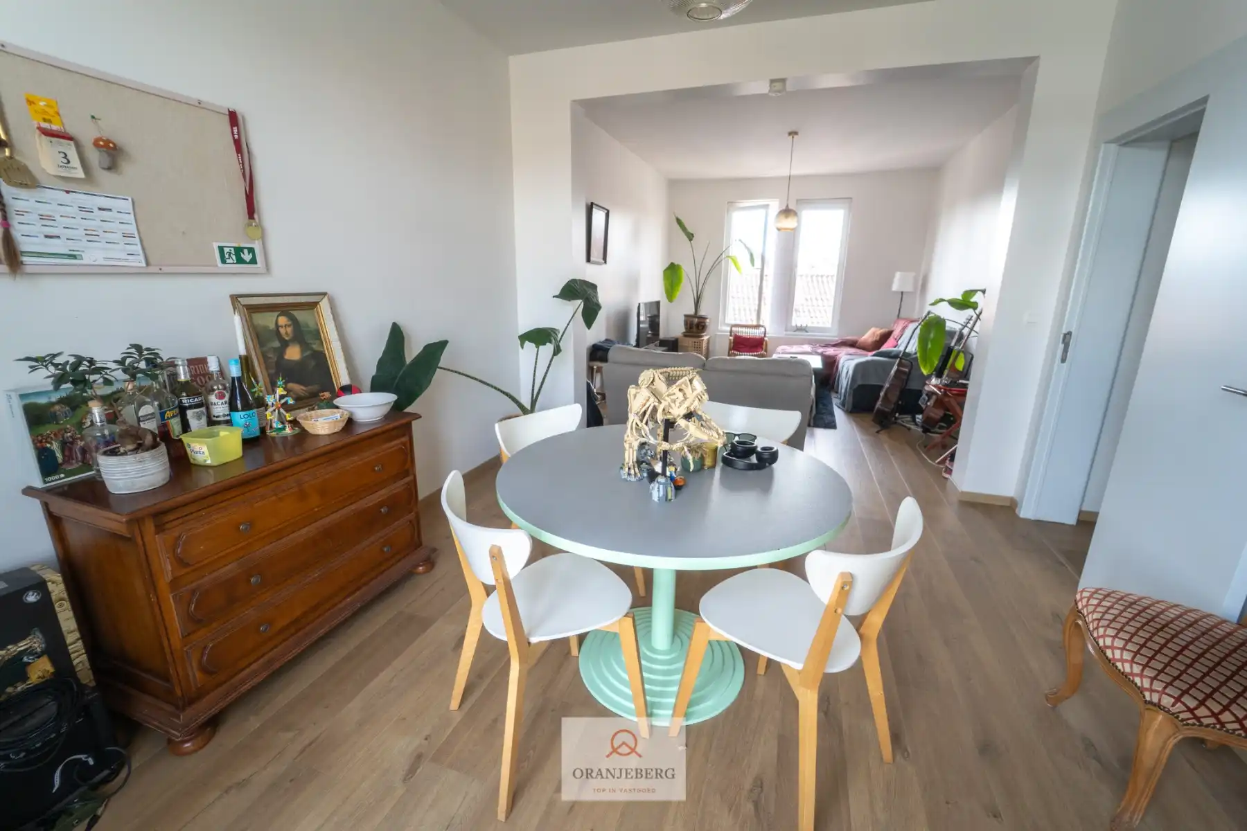 Instapklaar duplexappartement met 2 slaapkamers foto 17