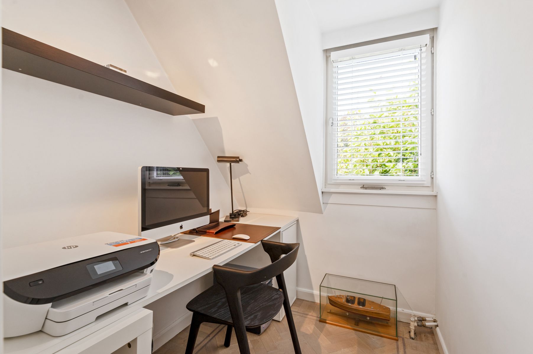 Hedendaags gerenoveerde woning vlakbij het centrum. foto 14