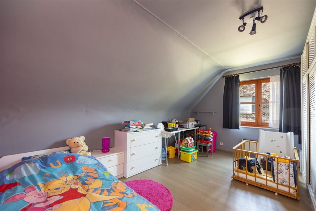 Instapklare gezinswoning met tuin en garage in Zonnebos foto 16