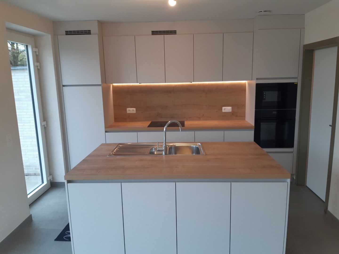 Moderne nieuwbouwwoning te Melle (Merelbeke) foto 6