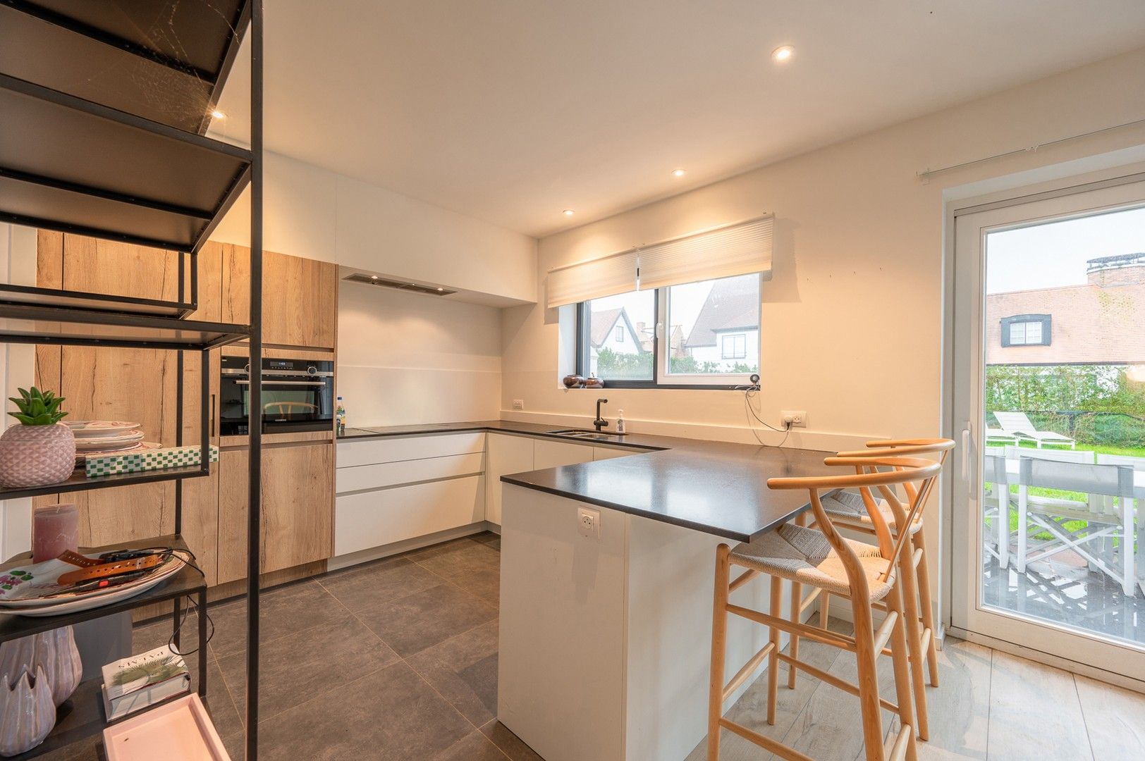 Instapklare woning in de verkaveling 'Valkenerf' in de groene, rustige omgeving van de nieuwe golf. foto 9