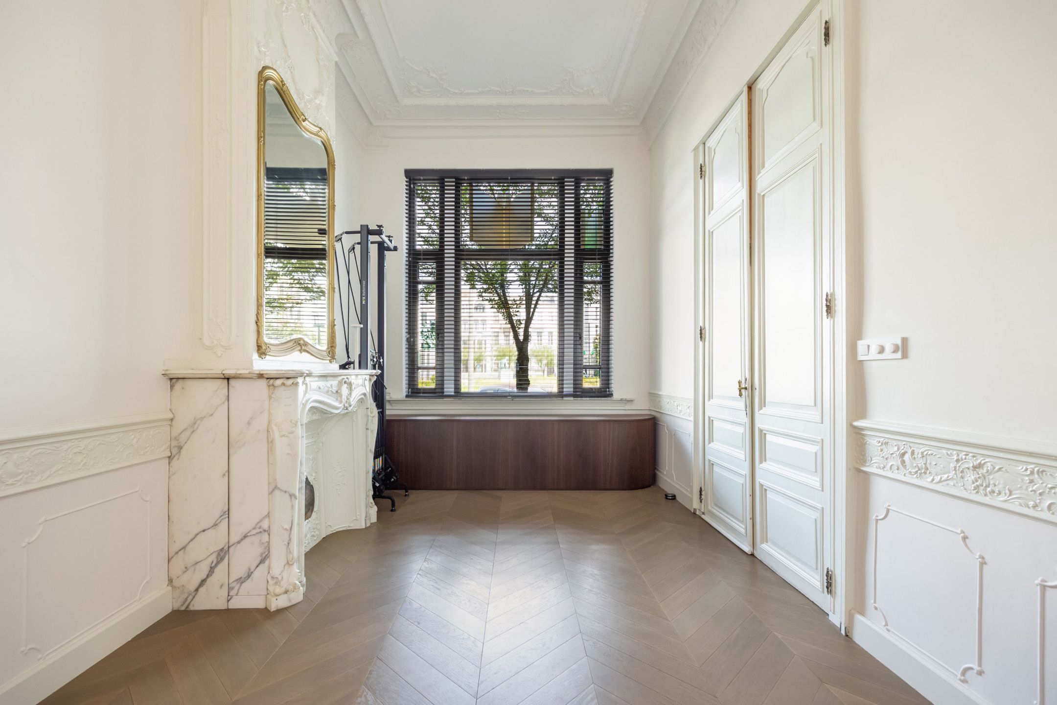 ANTWERPEN-ZUID - Appartement op het mooiste pleintje van het Zuid foto 4
