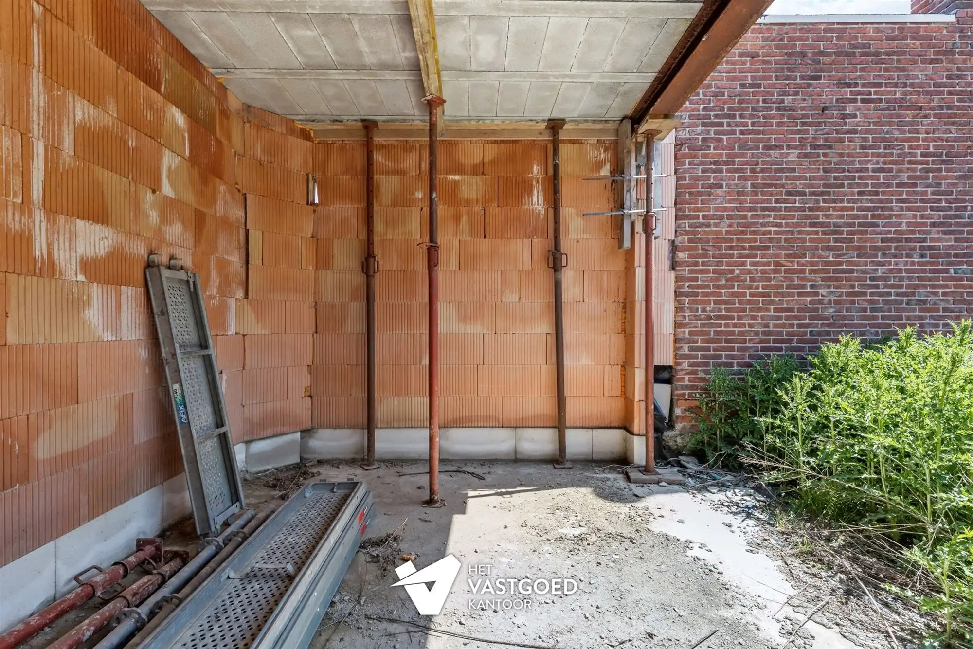 ZEER INTERESSANT INVESTERINGSPROJECT VAN EEN REEDS GESTRIPTE WONING TE HASSELT CENTRUM foto 11