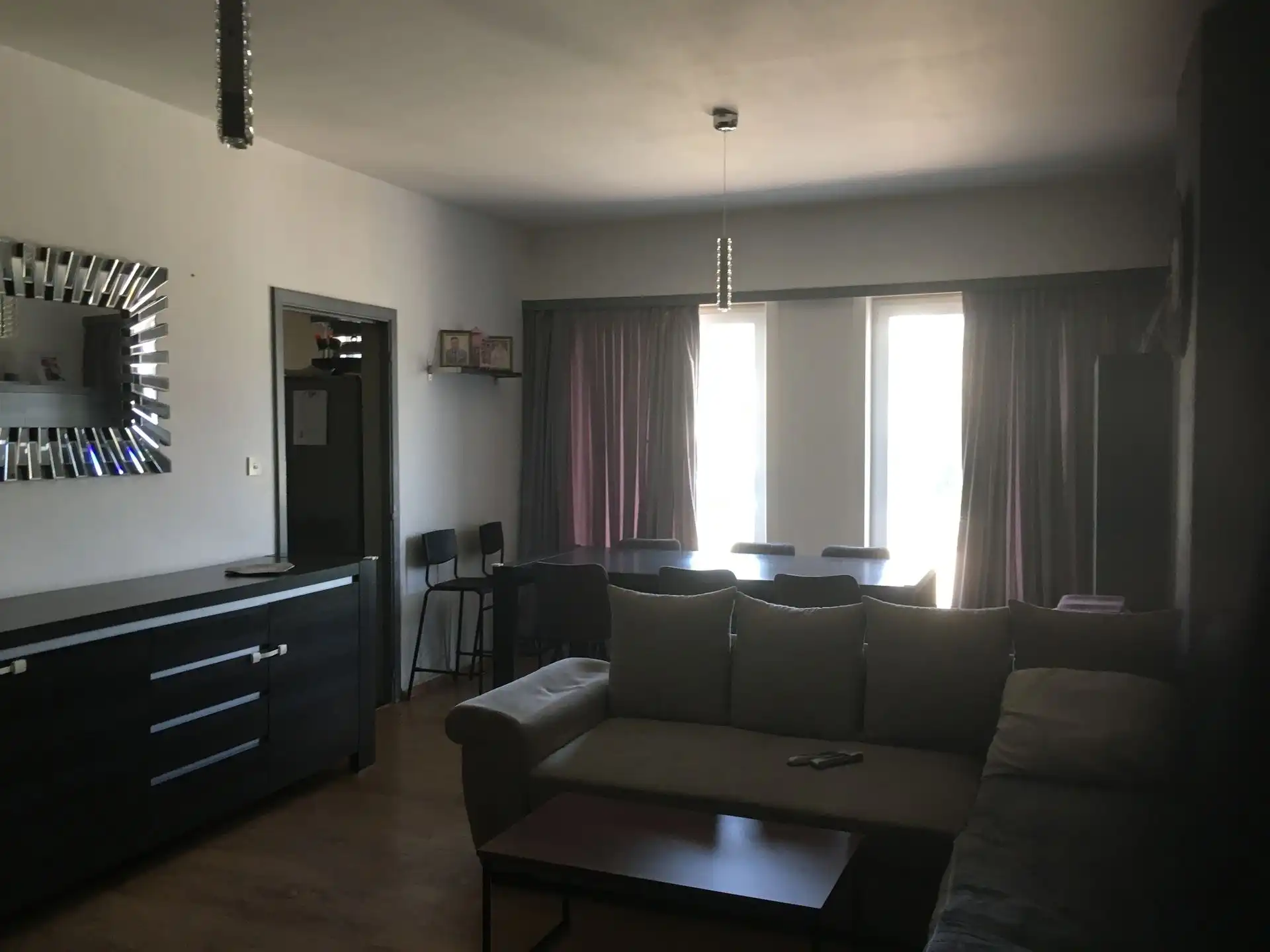 Instapklaar appartement met 2 slpks en autostaanplaats foto 3