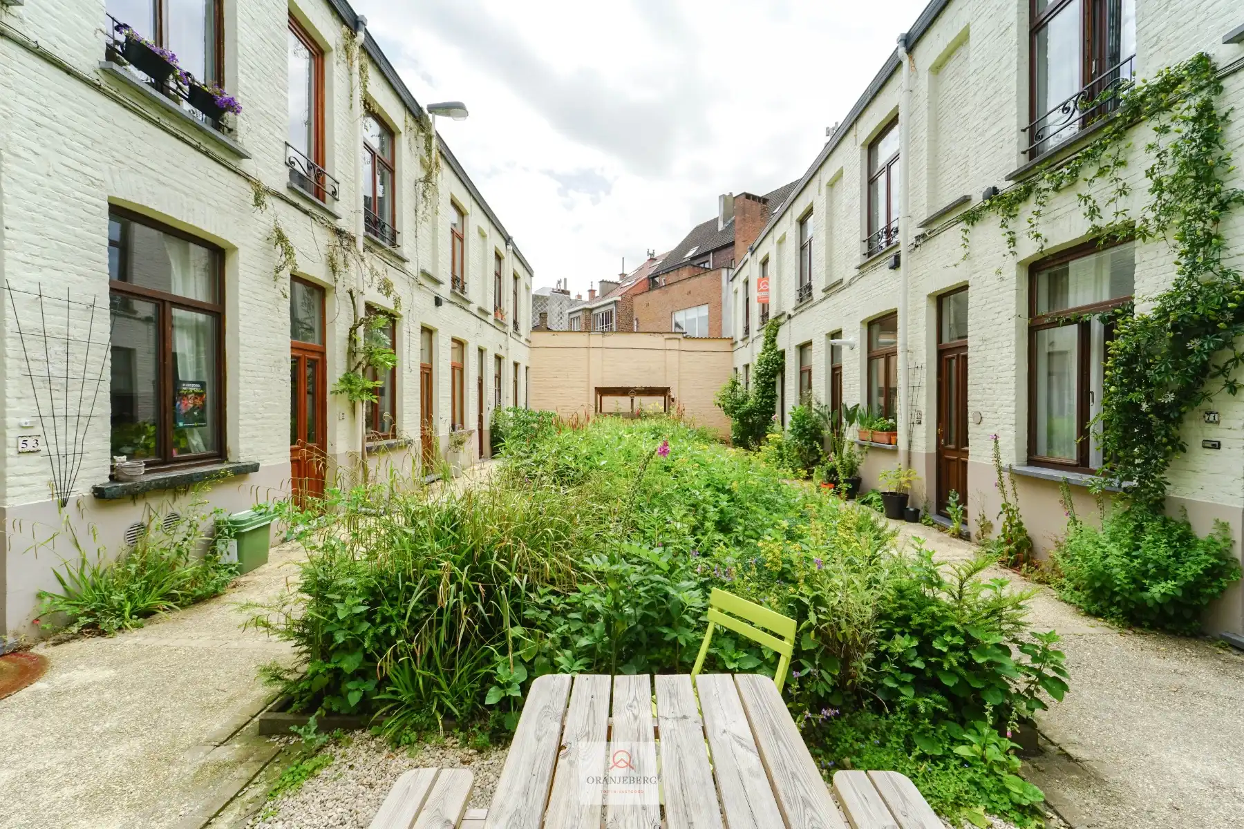 Charmante citéwoning nabij Coupure foto 19