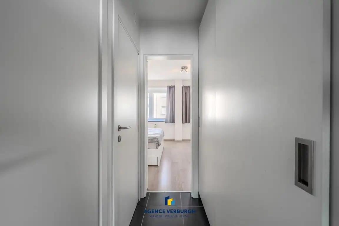 Lichtrijk 1-slpk appartement nabij de Grote Markt foto 8