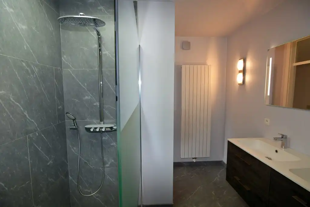 Energiezuinig appartement (144 m²) met 2 slpk, balkon, kelderberging en garage. foto 18