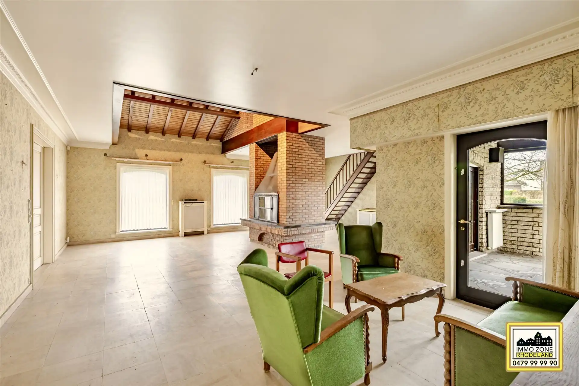 Bijzonder unieke villa met 4 slpks op rustige locatie foto 6