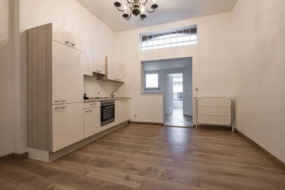 Rijwoning te koop nabij centrum foto 8