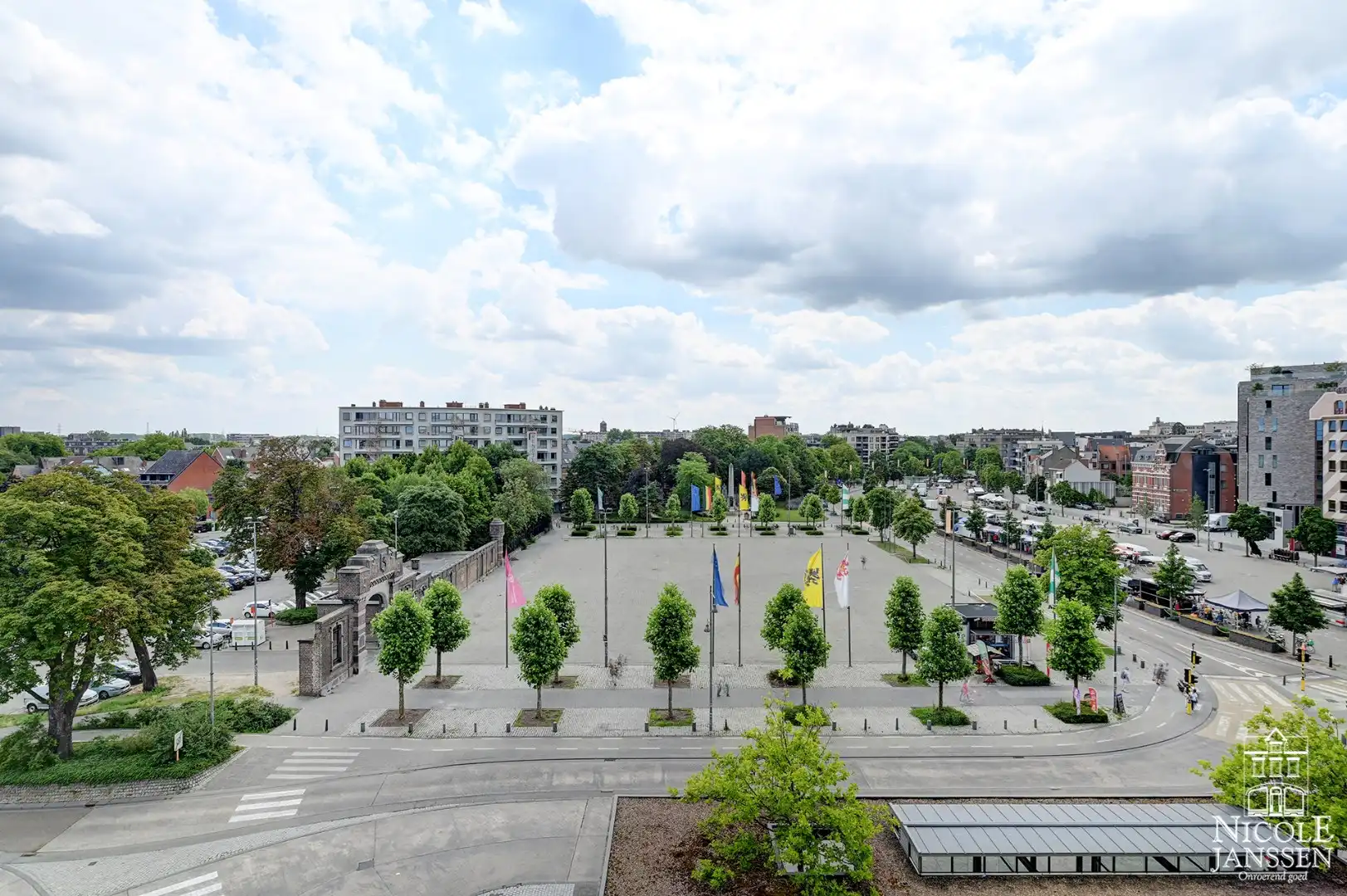 Exclusief duplex-appartement van 130m² met terrassen en autostandplaats foto 2