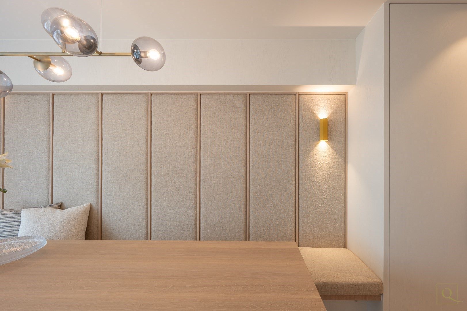 Uitzonderlijk luxueus afgewerkt appartement centraal gelegen in een rustige zijstraat van de Dumortierlaan, garagebox op het gelijkvloers. foto 11