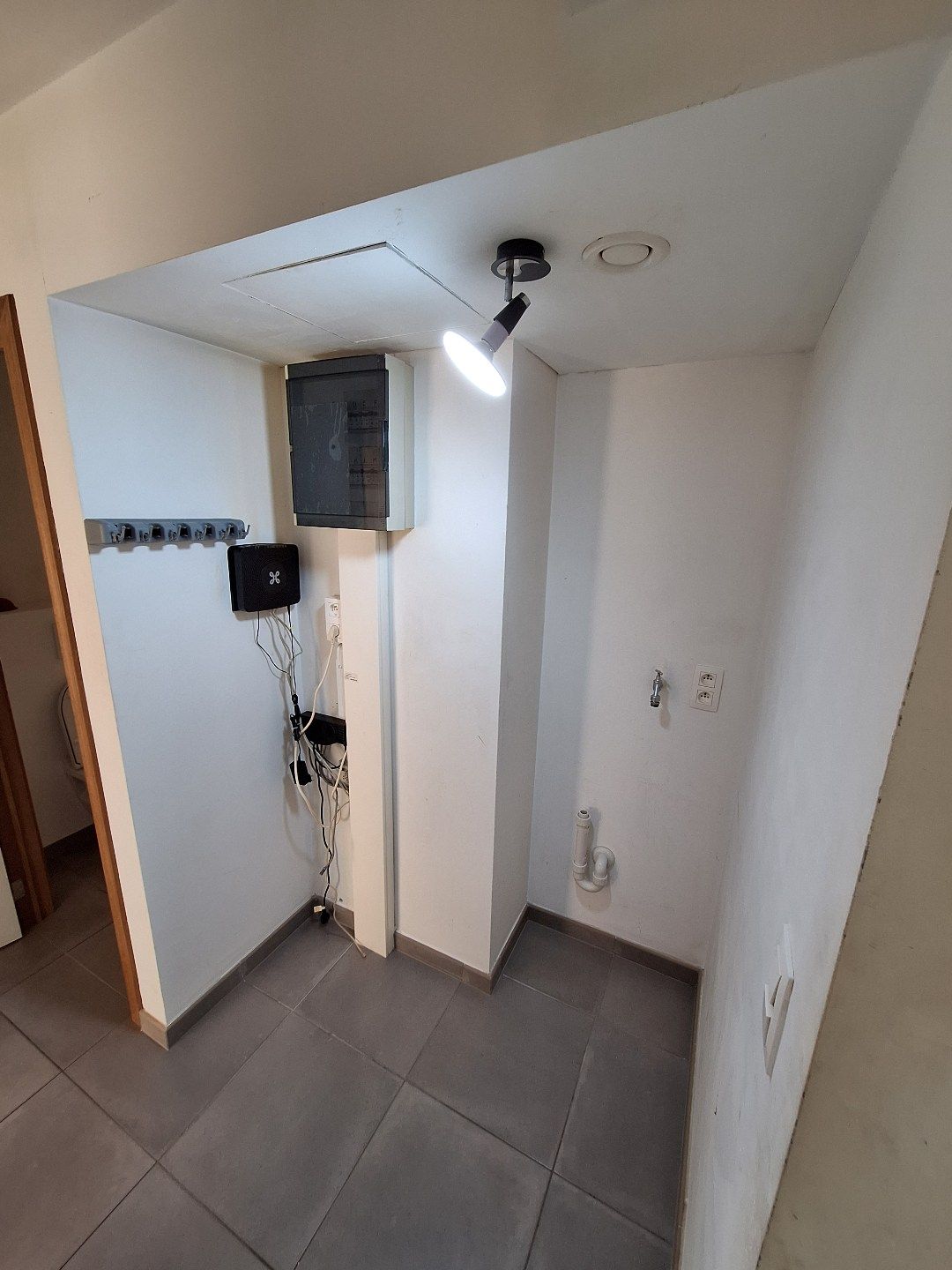 Recent appartement met 1 slaapkamer en private berging foto 12