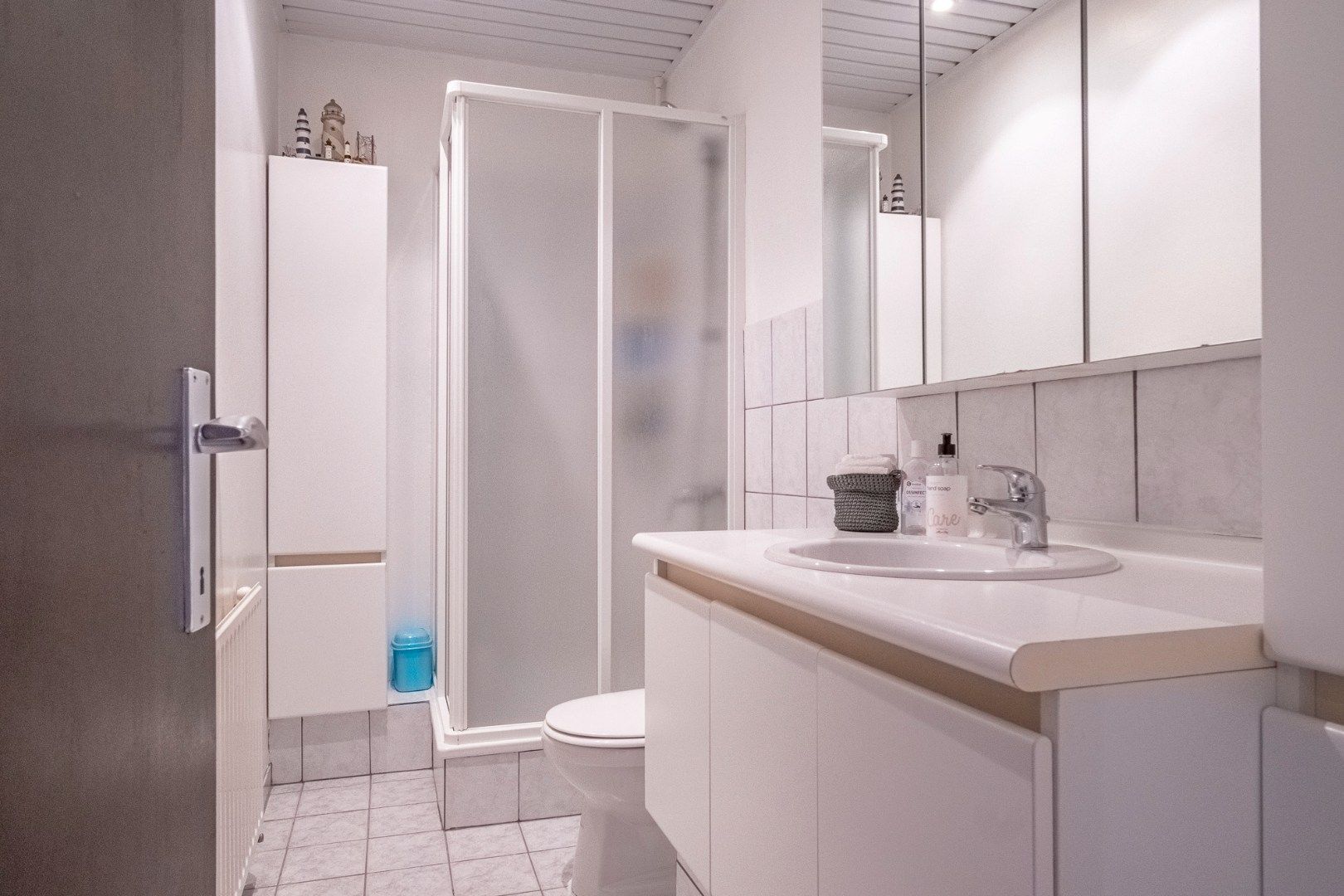 Appartement met twee slaapkamers en garagebox foto 8