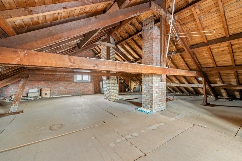 Veelzijdige villa met garage, werkplaats en 4 slaapkamers in Jabbeke foto 23