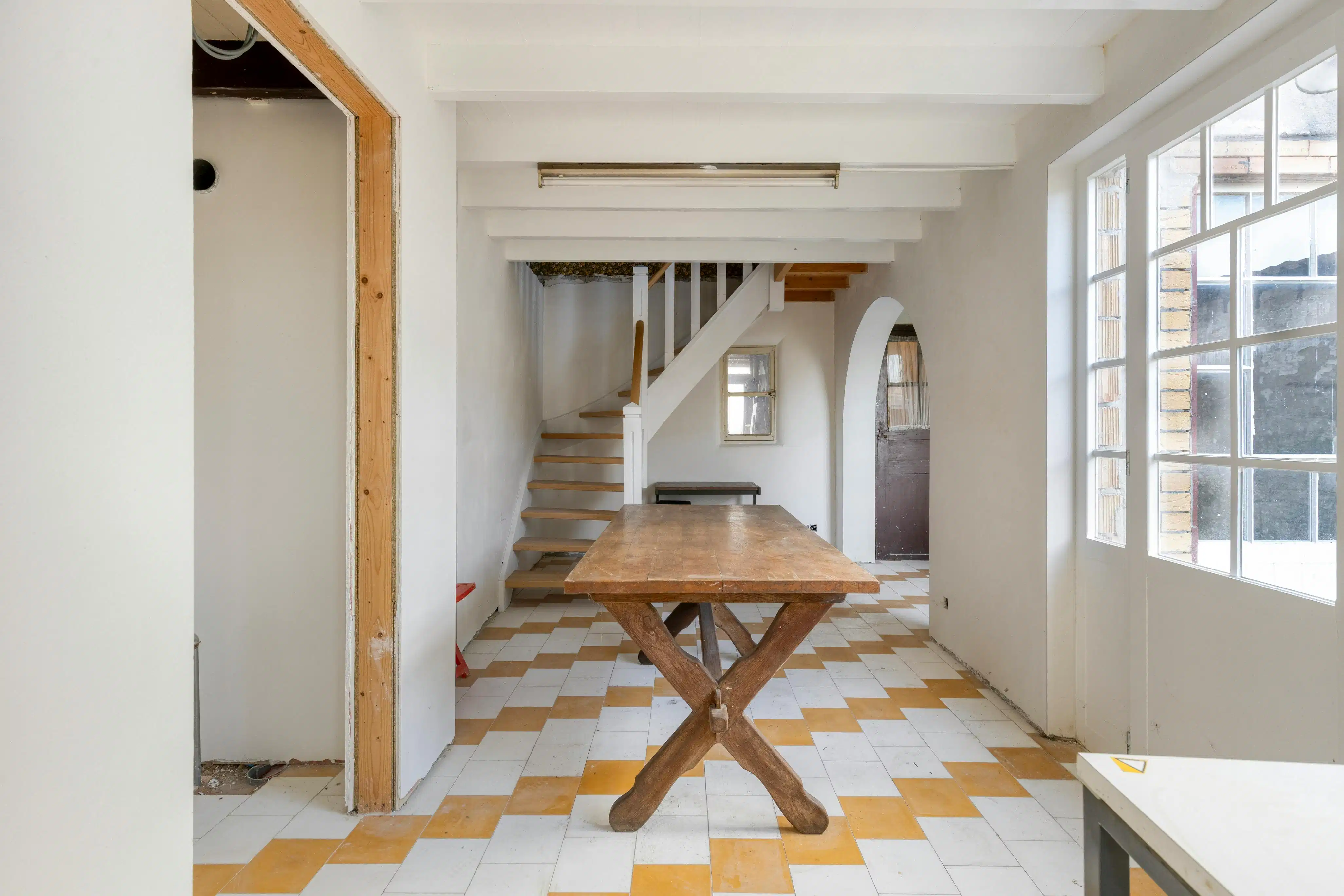 Verder te renoveren woning met tuin en garage in Adinkerke. foto 17