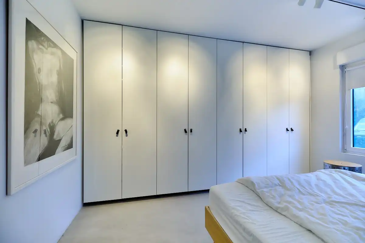 Hoogwaardig gerenoveerd villa-appartement met grote zonnige tuin. foto 12