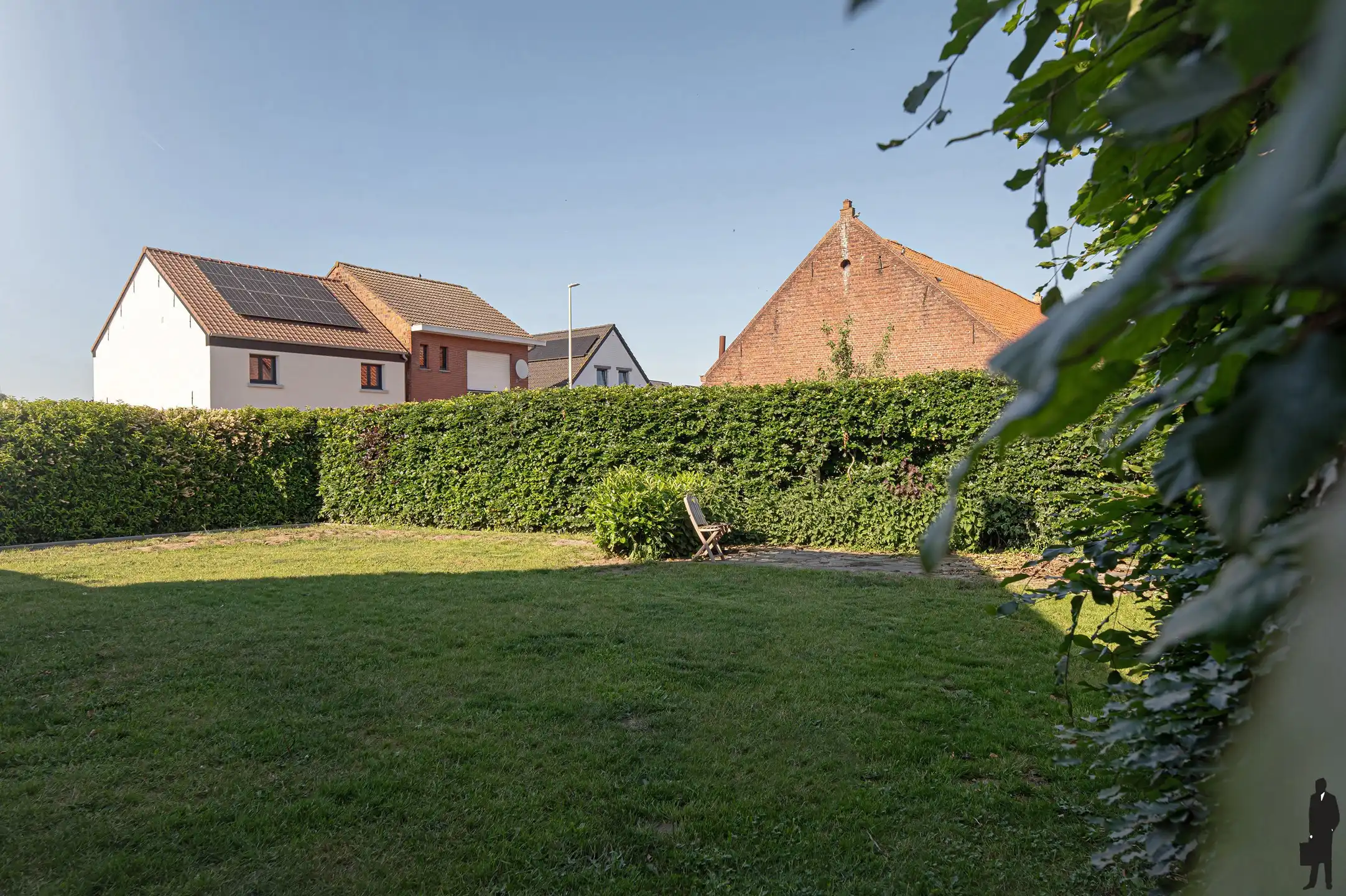 Charmante gezinswoning met zonnige tuin, garage en 3 slaapkamers op rustige ligging foto 29