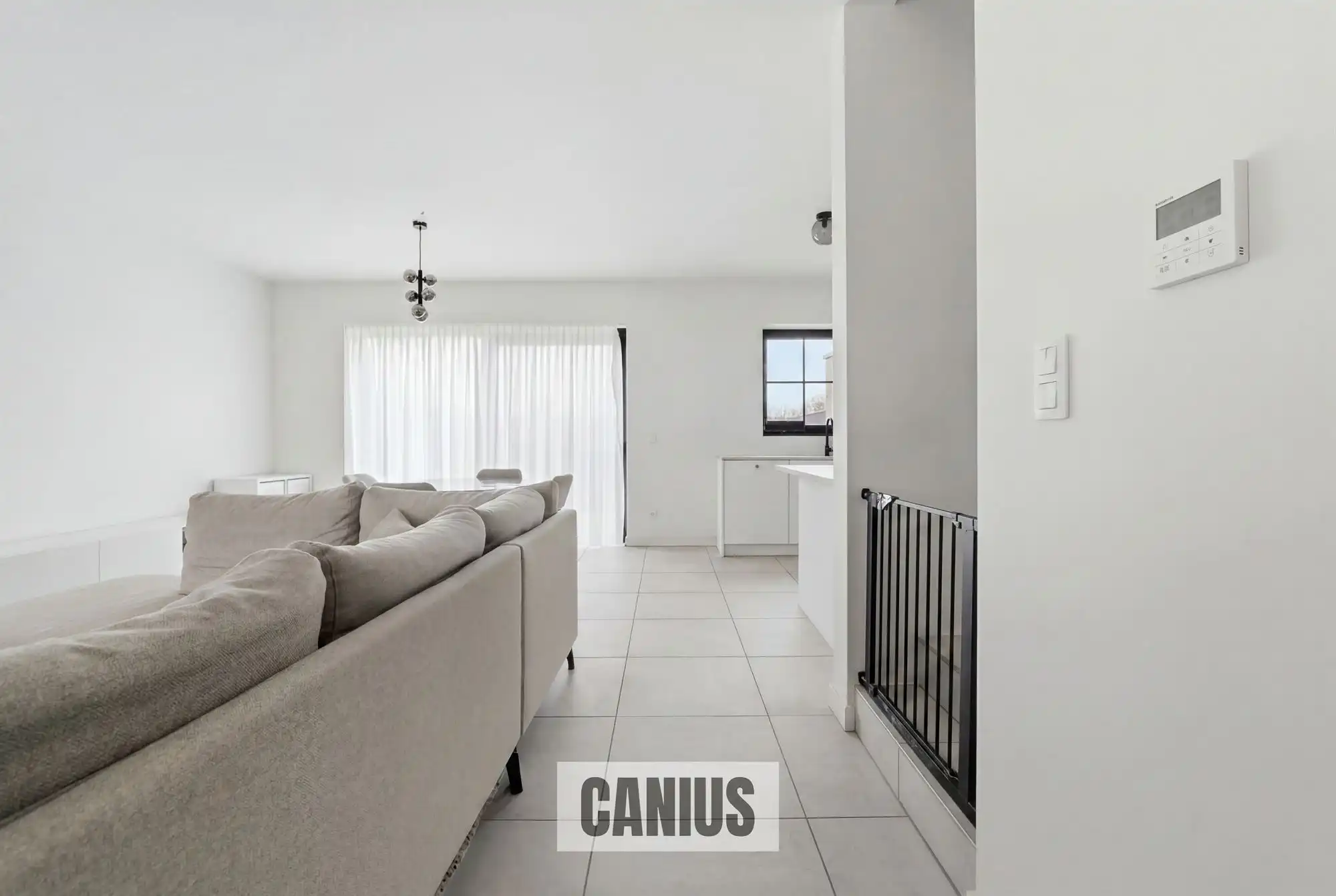 MODERNE WONING MET 3 SLKS & TUIN foto 5