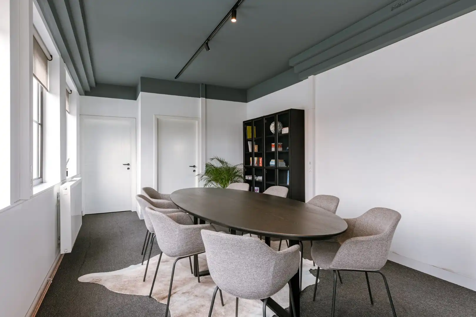 Commercieel gelegen kantoorgebouw  foto 14