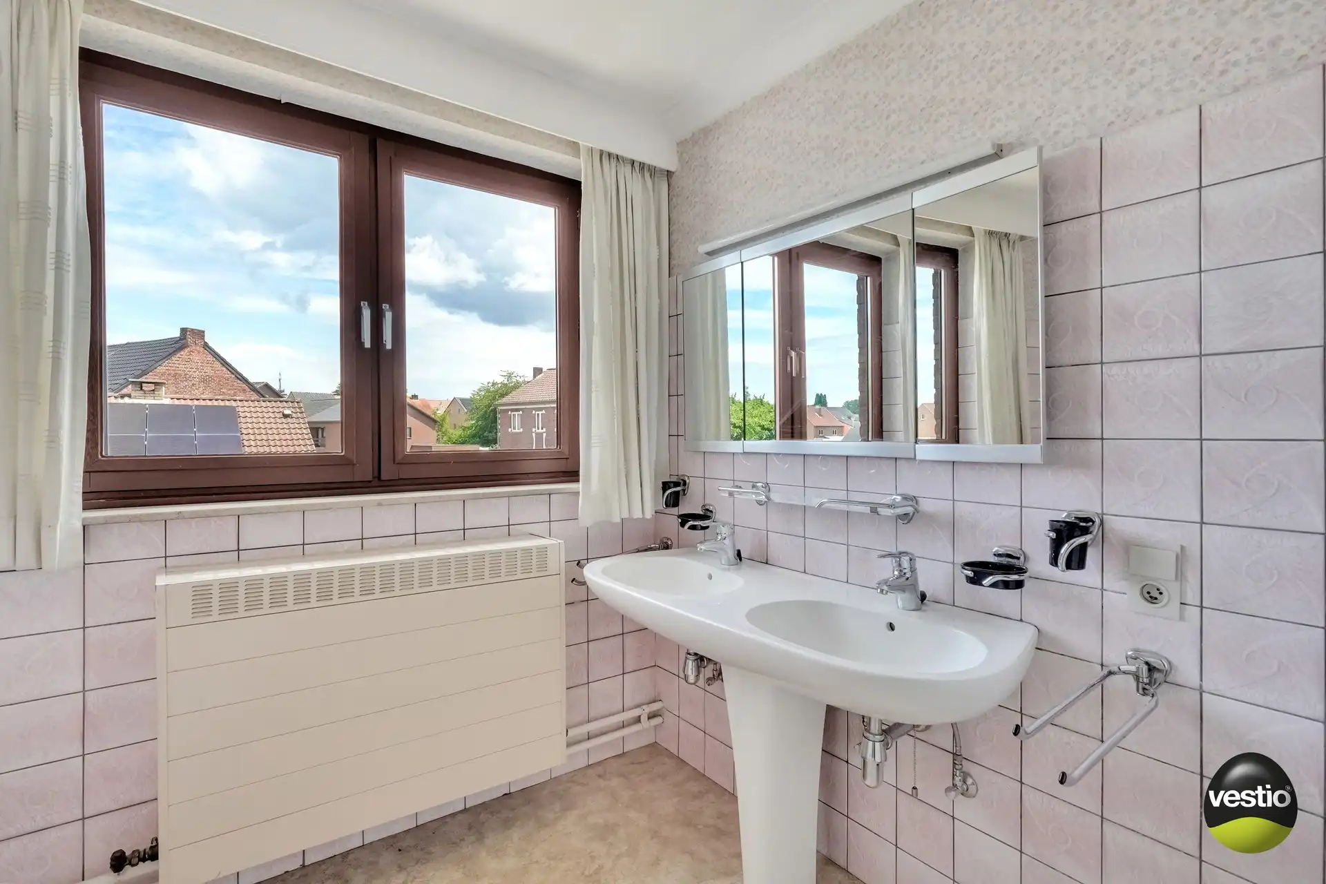 RUIME WONING MET 4 SLAAPKAMERS TE EISDEN foto 22