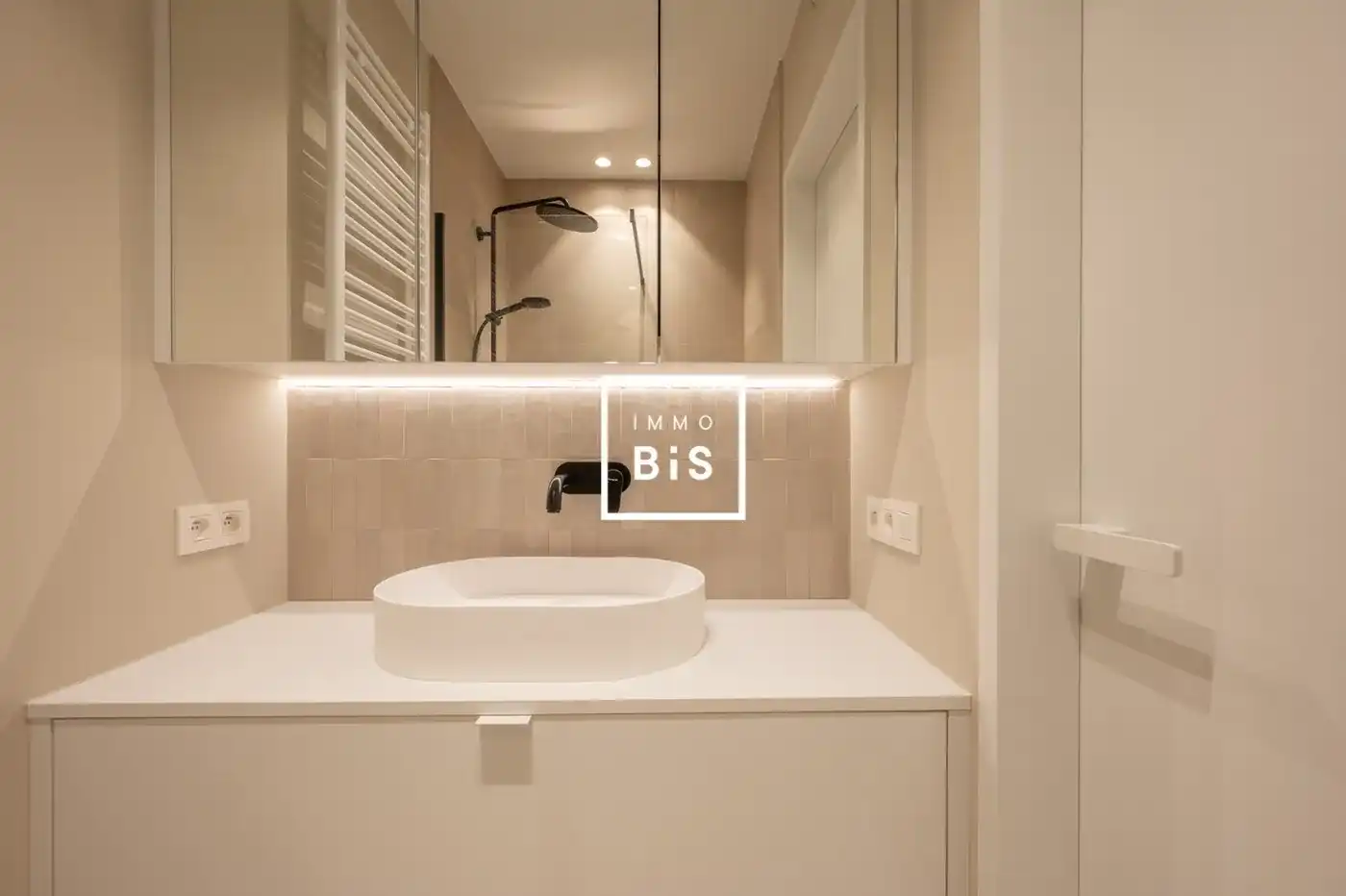 Stijlvol nieuwbouwappartement volledig afgewerkt in het hart van Knokke foto 14