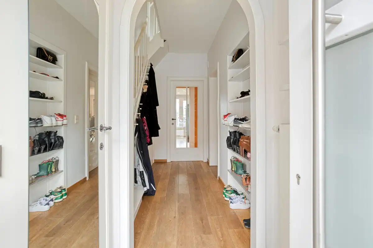 Woning met 4 slaapkamers, 2 badkamers, tuin, terras en autostaanplaats in Kessel-Lo! – EPC 206 kWh/m² - bewoonbare opp. 148 m² foto 4