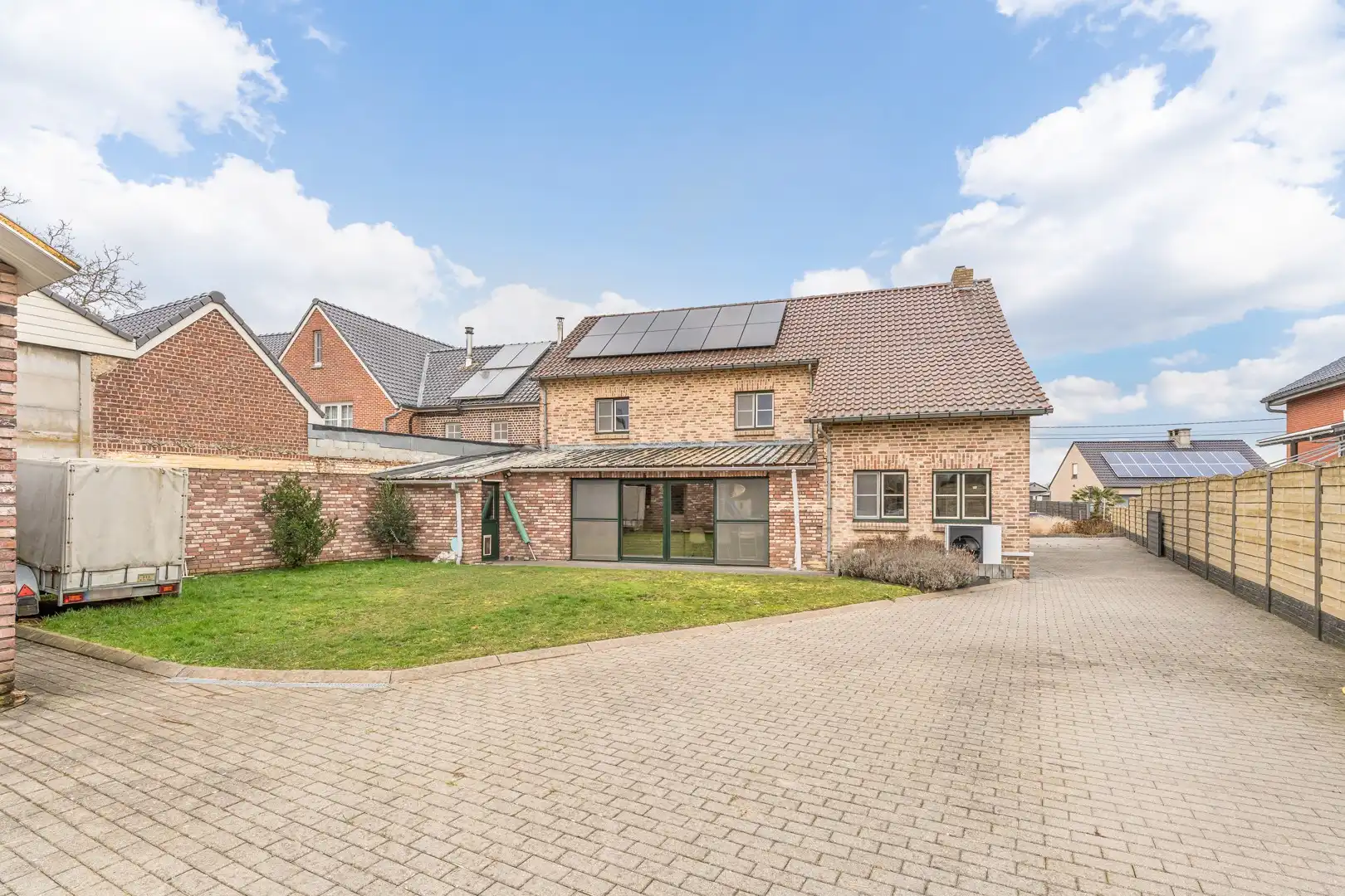 Instapklare woning op ruim perceel met bijgebouw – ideaal voor dierenliefhebbers foto 25