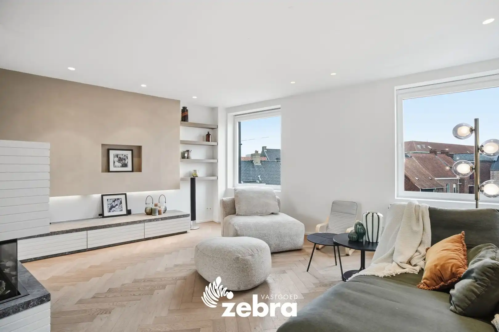 Commercieel handelspand met stijlvolle woonst in centrum Roeselare! foto 26