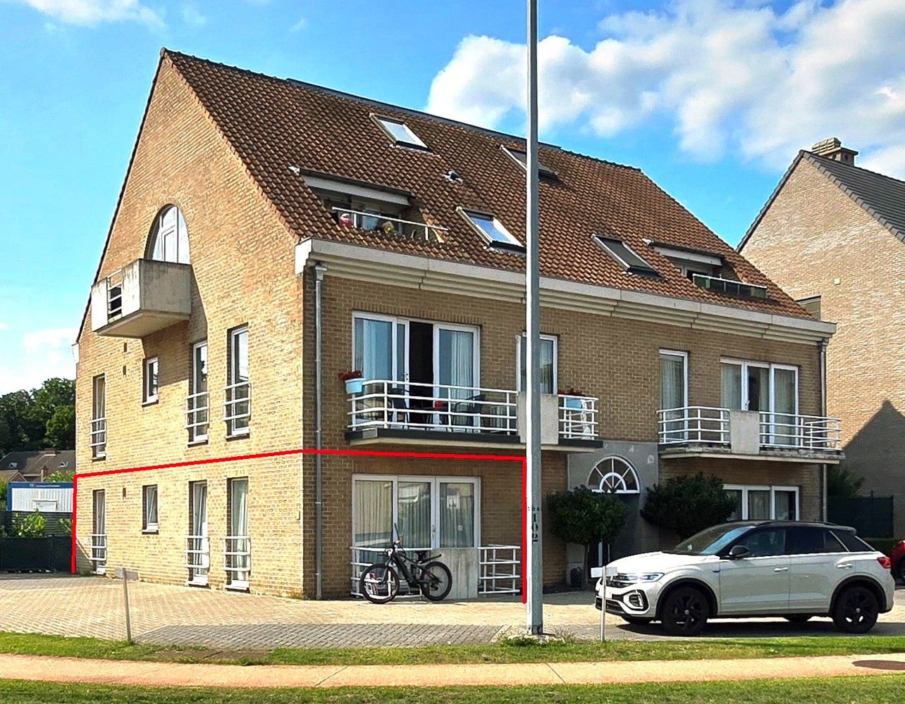 Appartement te koop foto {{pictureIndex}}