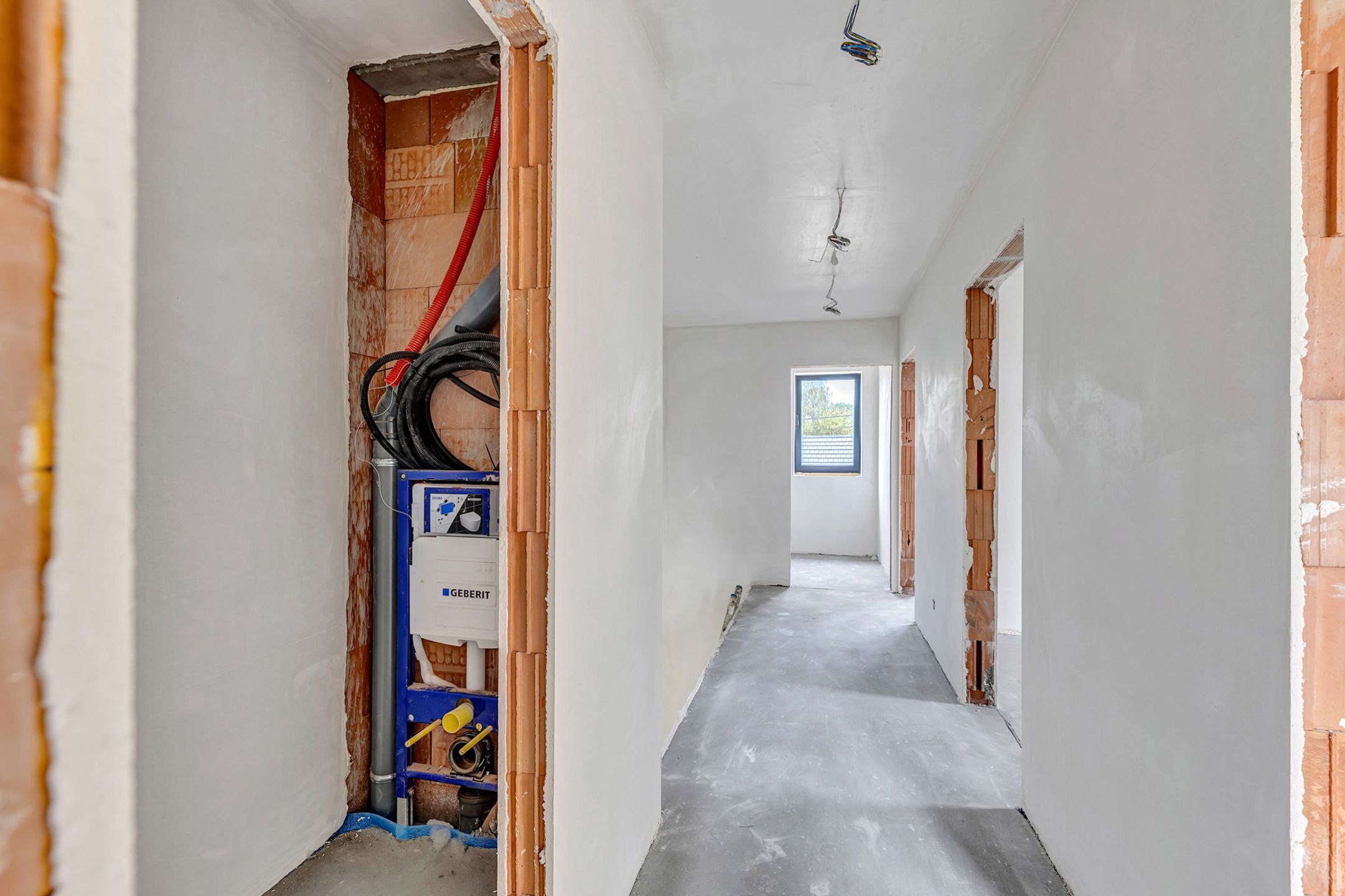 Nieuwbouwwoning  met 3 slaapkamers foto 9