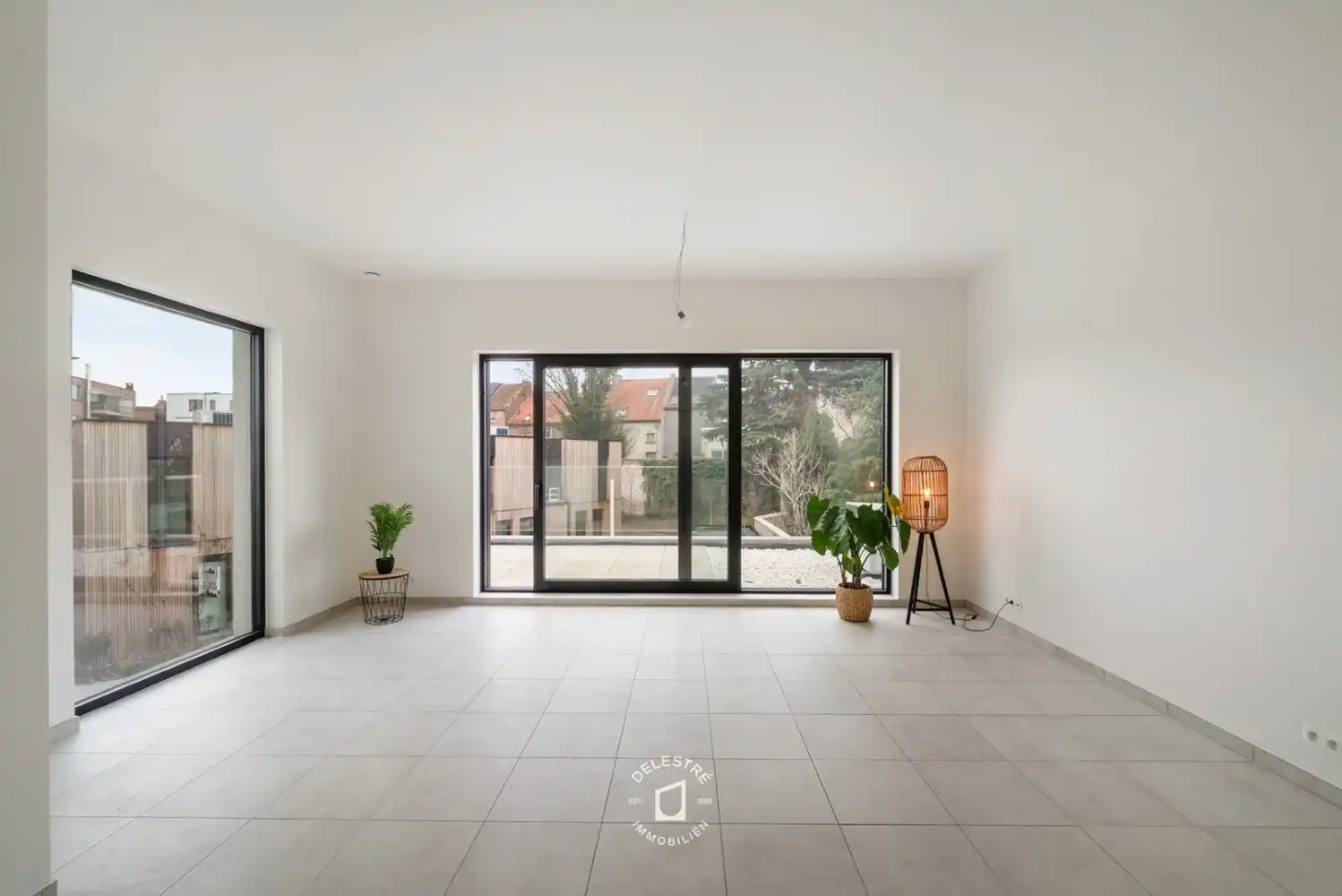 BEN APP. BOTANIKKEN HOF MET GROOT TERRAS, sterke investering op topligging foto 6