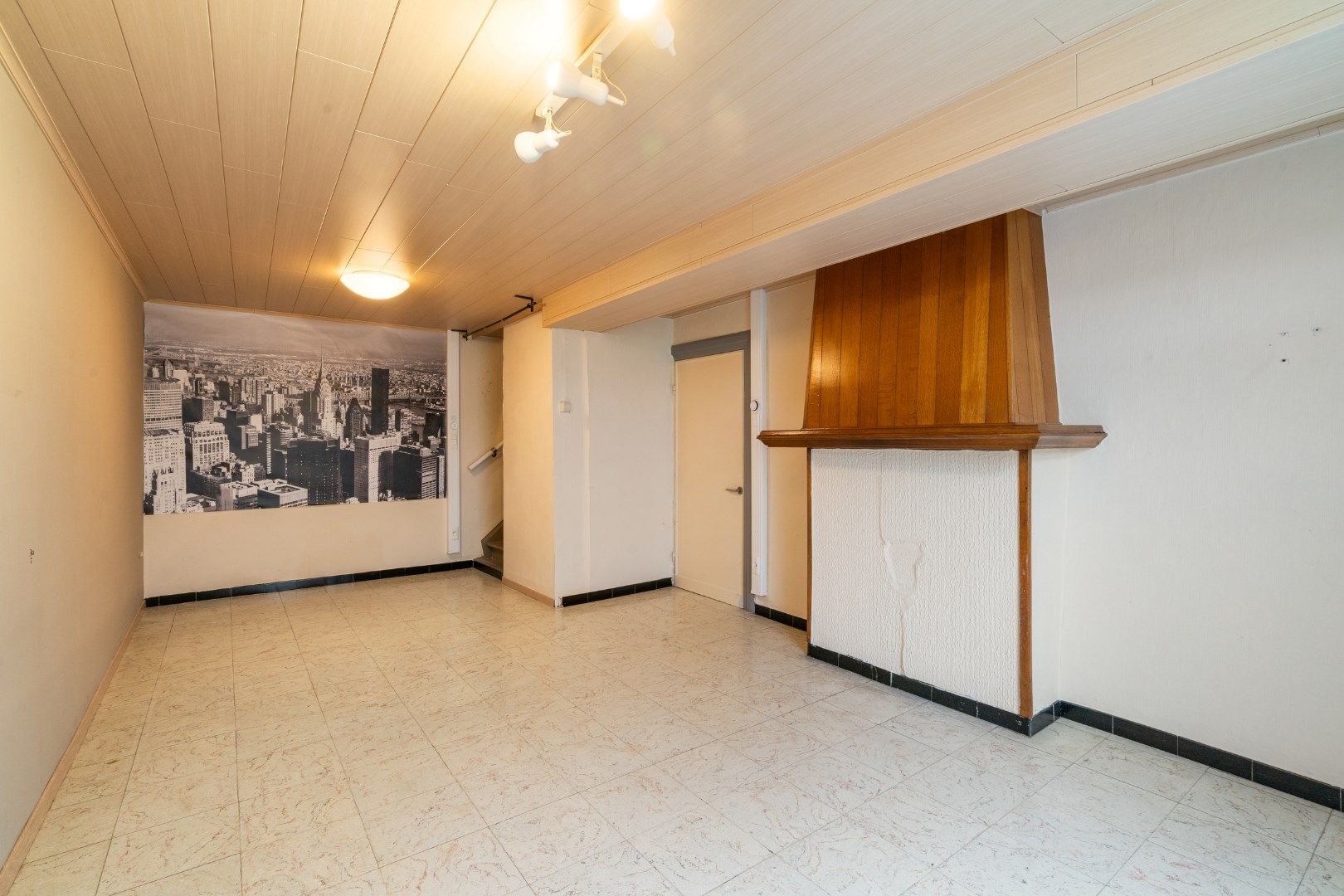 Authentieke Woning in het hartje van Oordegem foto 4