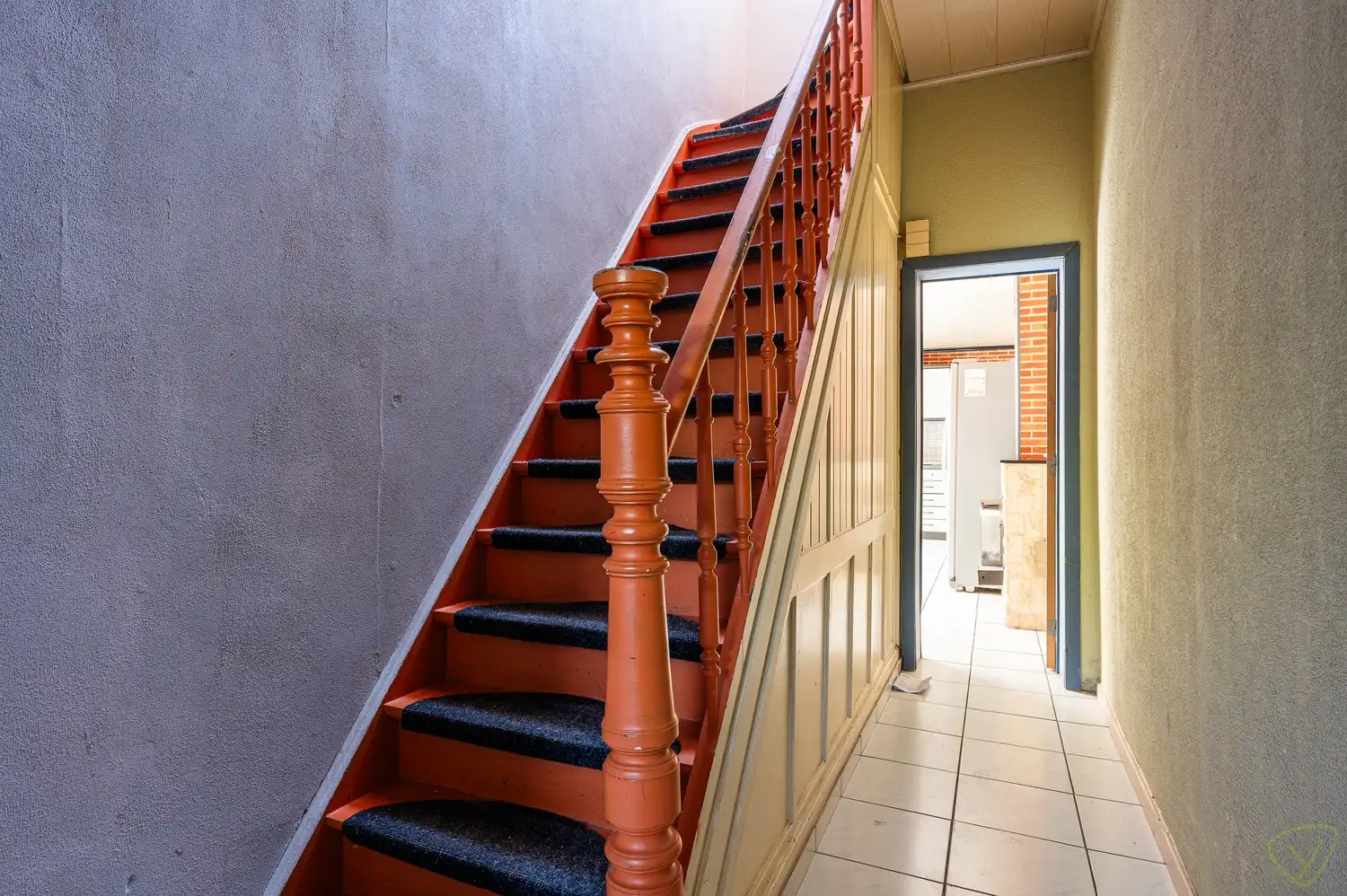 Ruime woning met potentieel en gunstige ligging te Eeklo foto 16