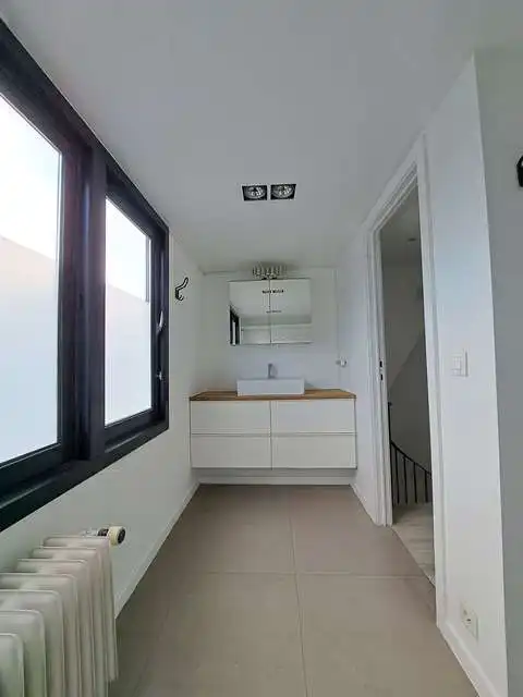 Comfortabele 2-slaapkamerwoning met GARAGE en TUIN te huur in Brugge foto 9