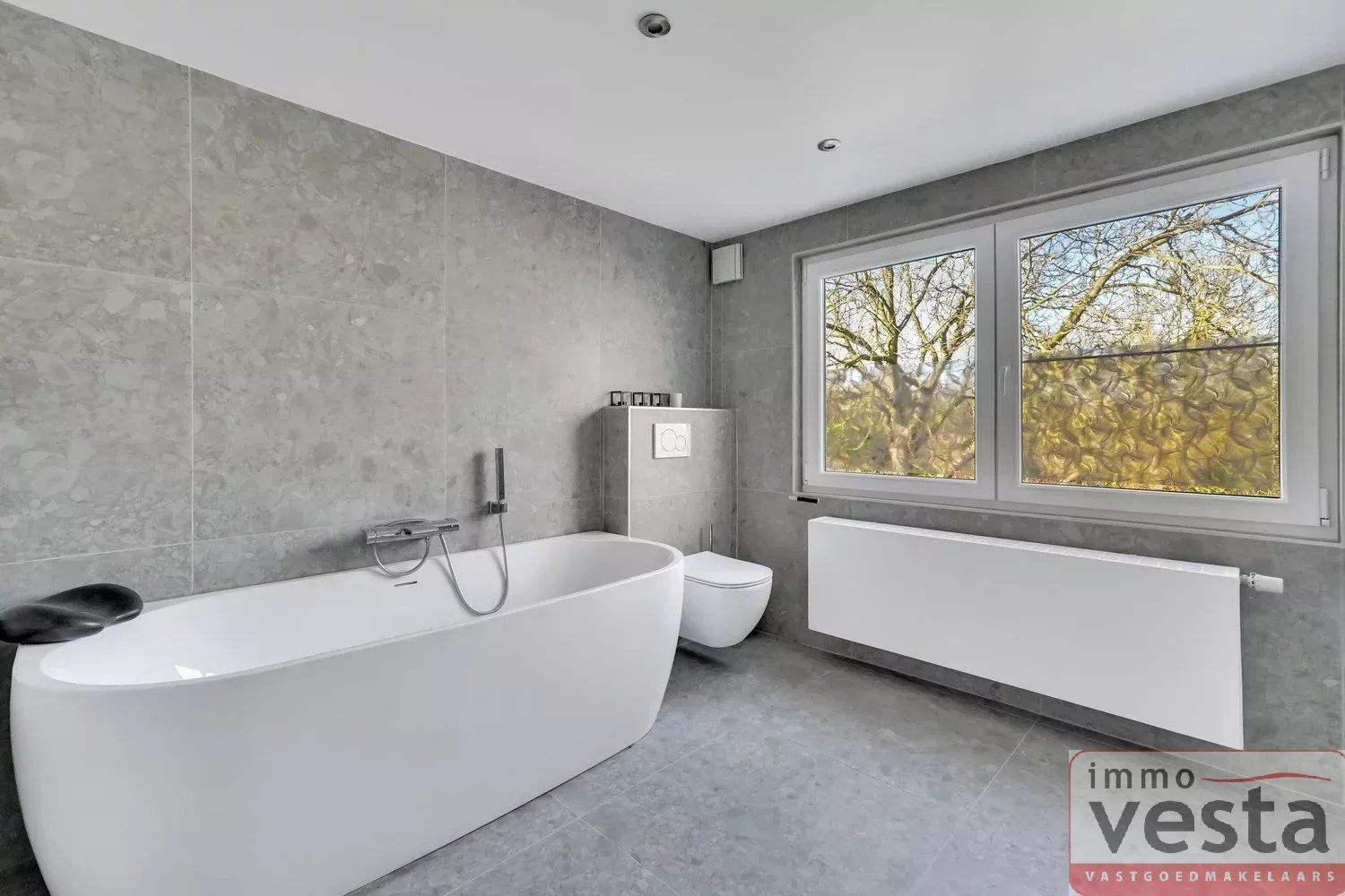 Ruime, instapklare woning op goede locatie foto 24
