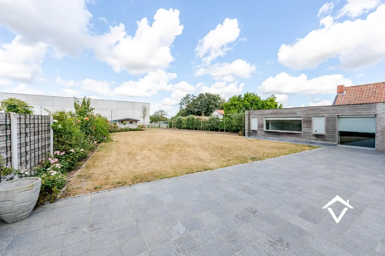 Alleenstaande woning met polyvalent bijgebouw te Zedelgem  foto 18