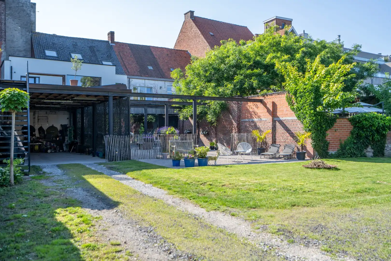 Uitzonderlijke karaktereigendom - zonder twijfel een unicum in Izegem foto 14