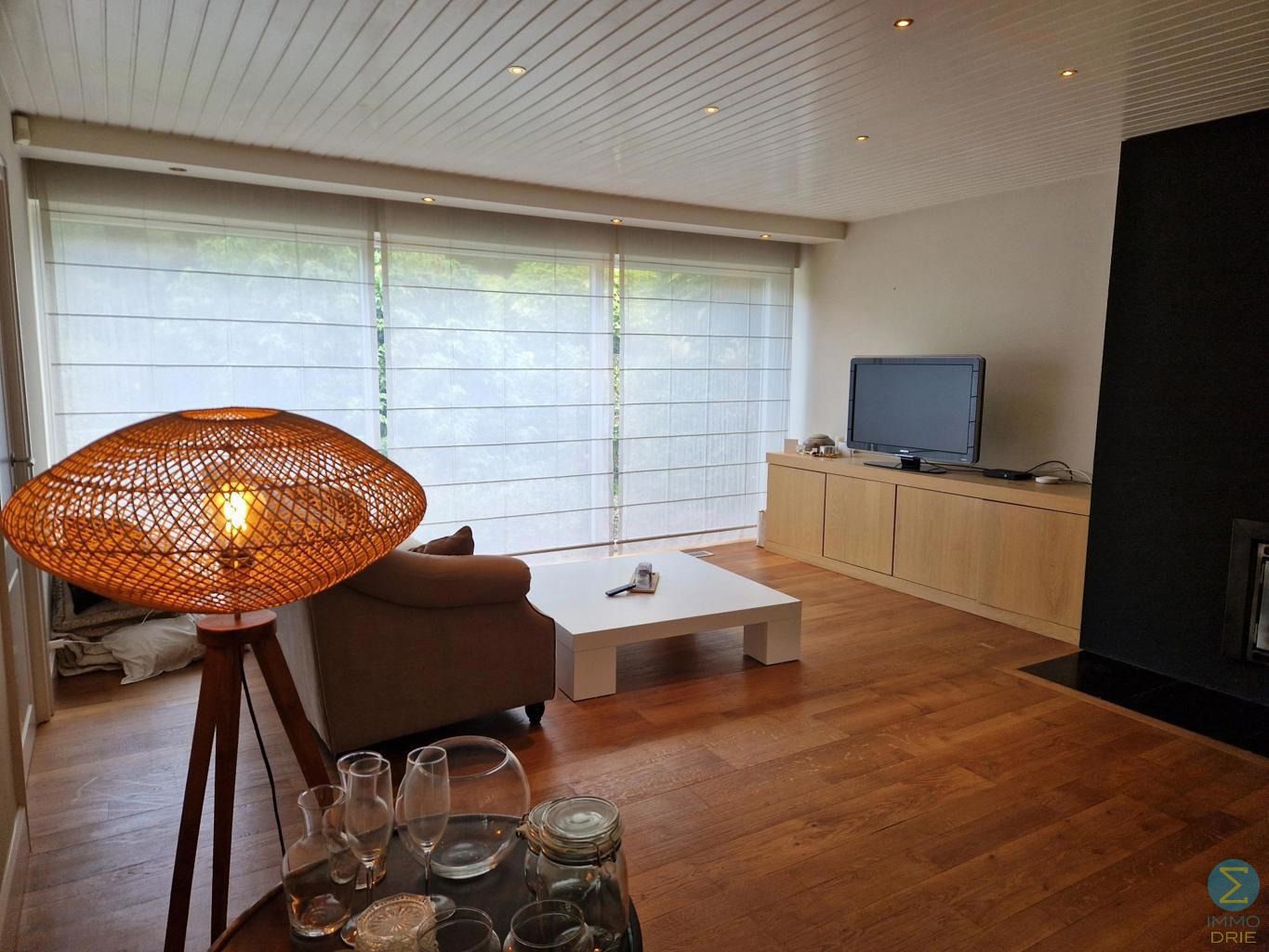 Vrijstaande woning van 340m². foto 4
