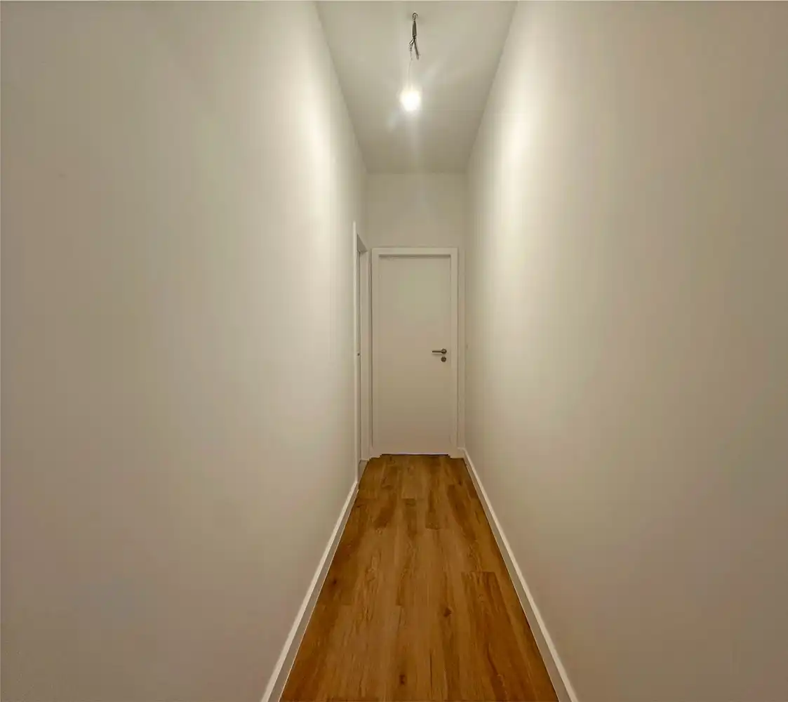 Volledig gerenoveerd appartement met twee slaapkamers op de grens van Borgerhout en Berchem! foto 2