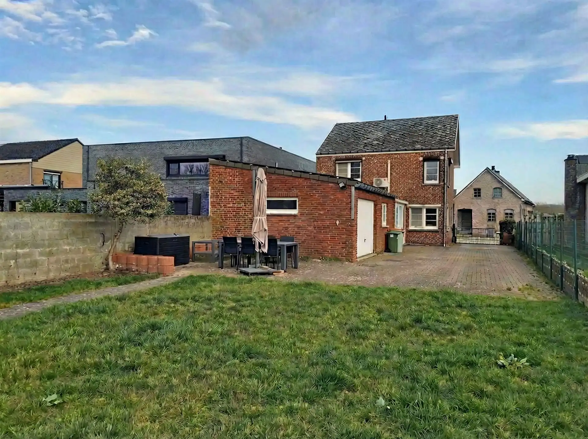 Gezinswoning met 3 slaapkamers op royaal perceel van 14a18ca in het landelijke Uikhoven! foto 18