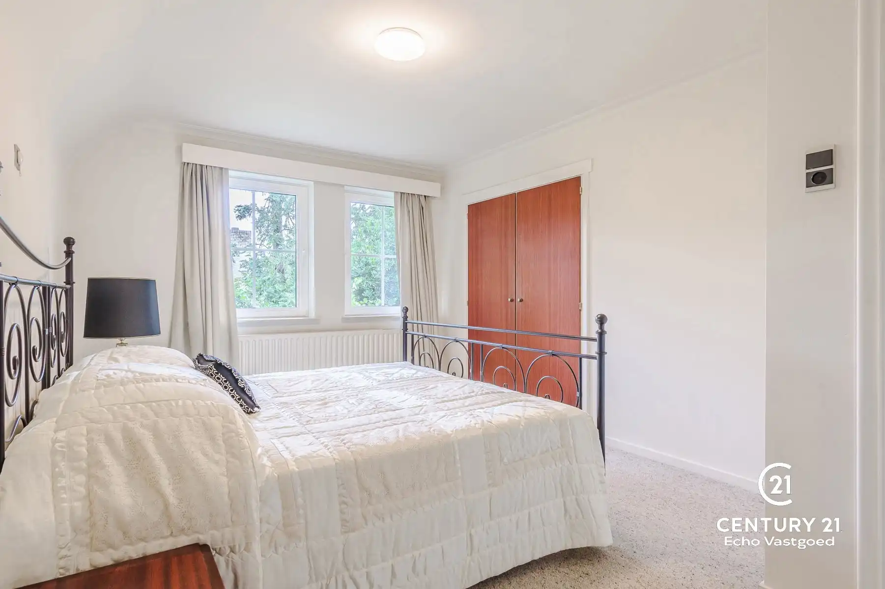Ruime villa met kantoor, binnenzwembad, mooie tuin op 3172m² foto 24