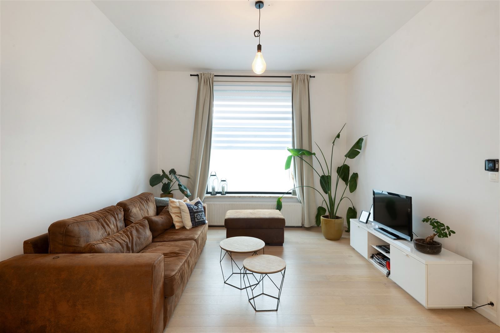 Charmante instapklare woning nabij het centrum van Zottegem! foto 5