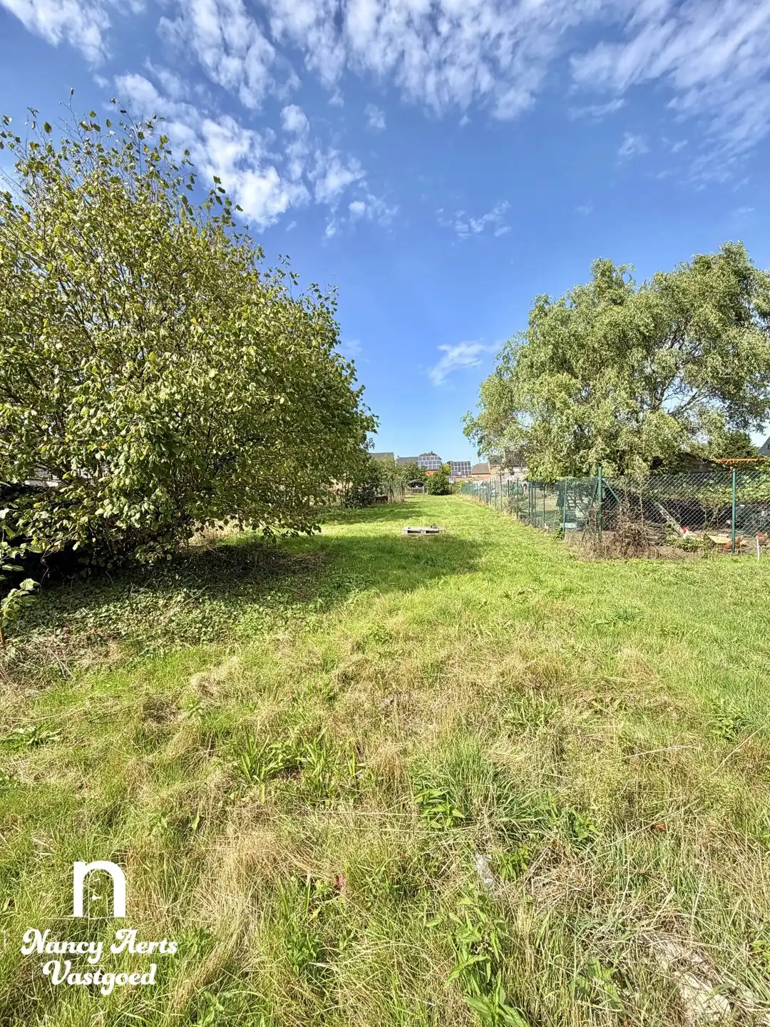 Woning op ruim perceel van 13a10ca met extra bouwpotentieel foto 2