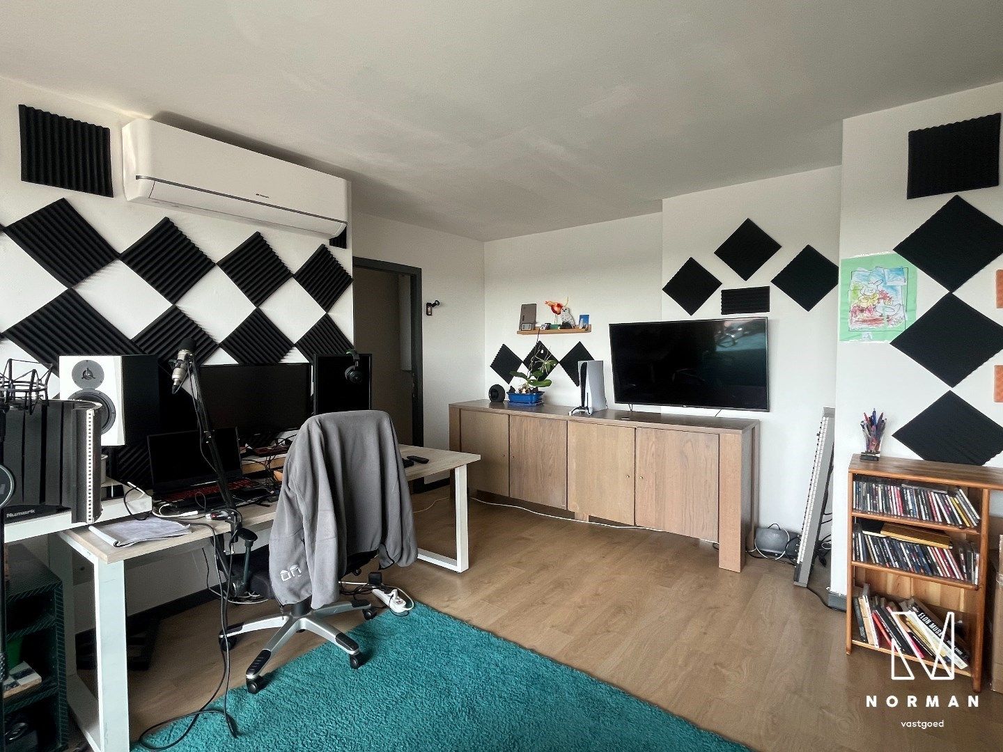 Appartement te koop in Roeselare op topligging!  foto {{pictureIndex}}